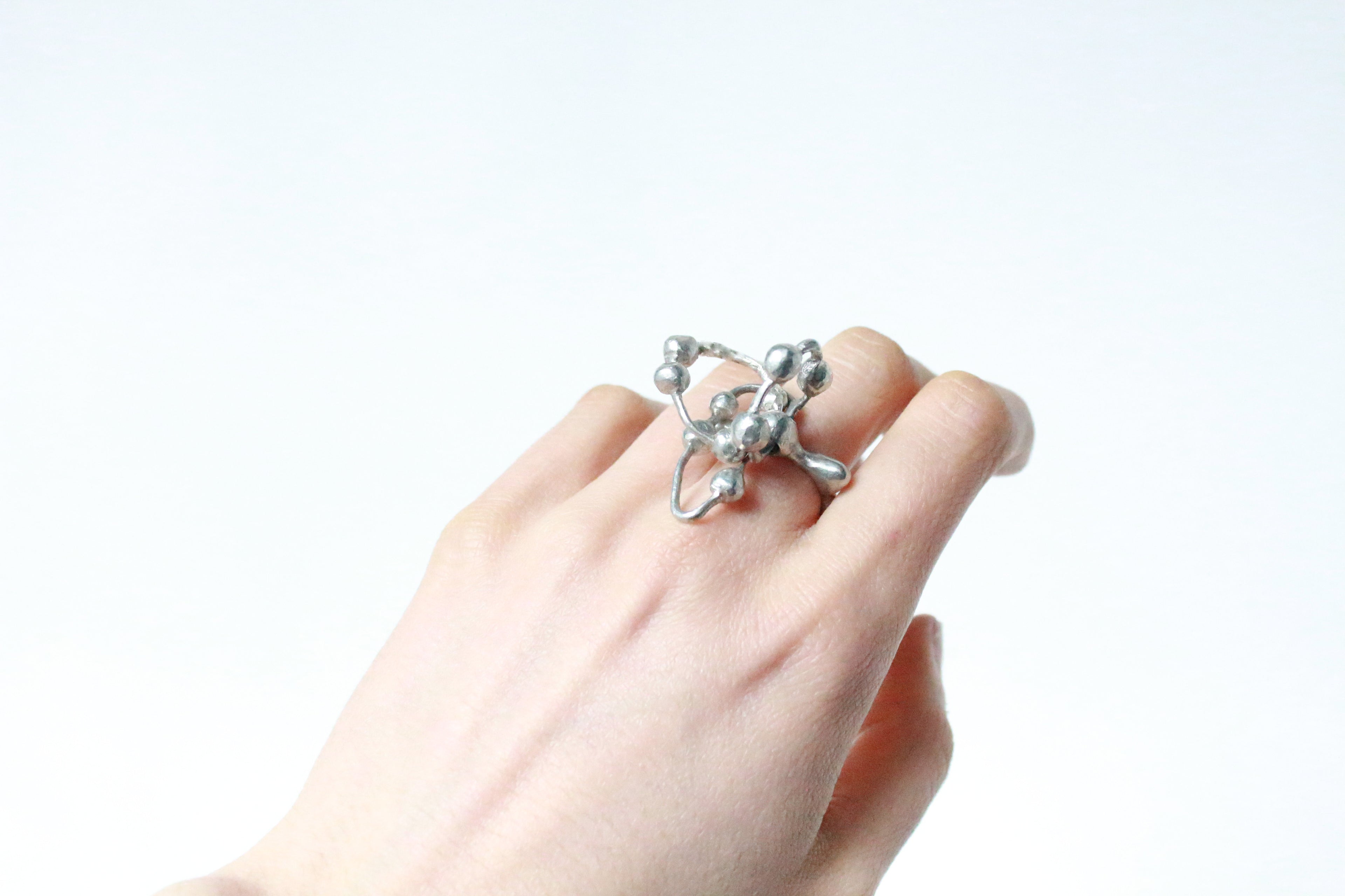 Bague Device 02