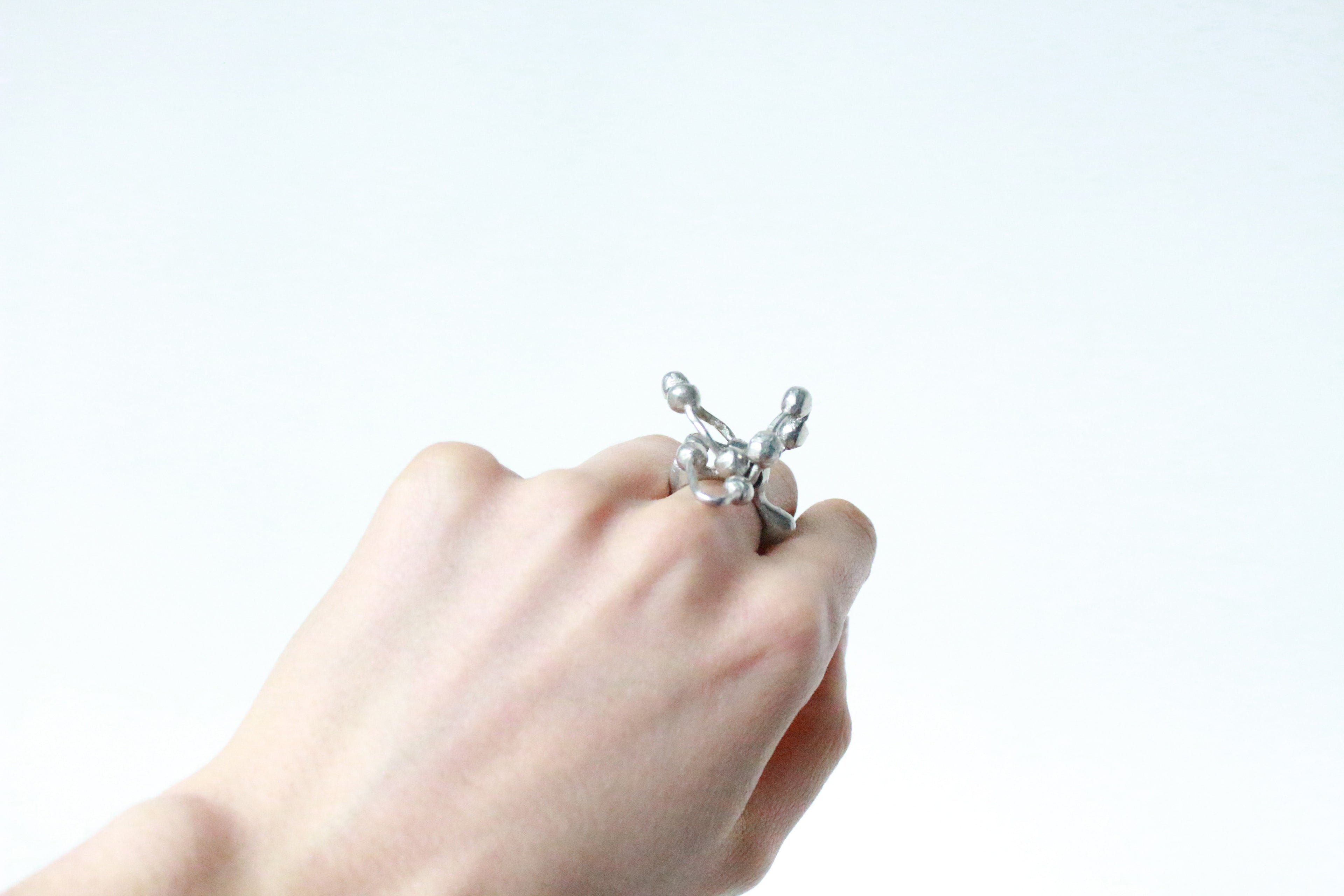 Bague Device 02